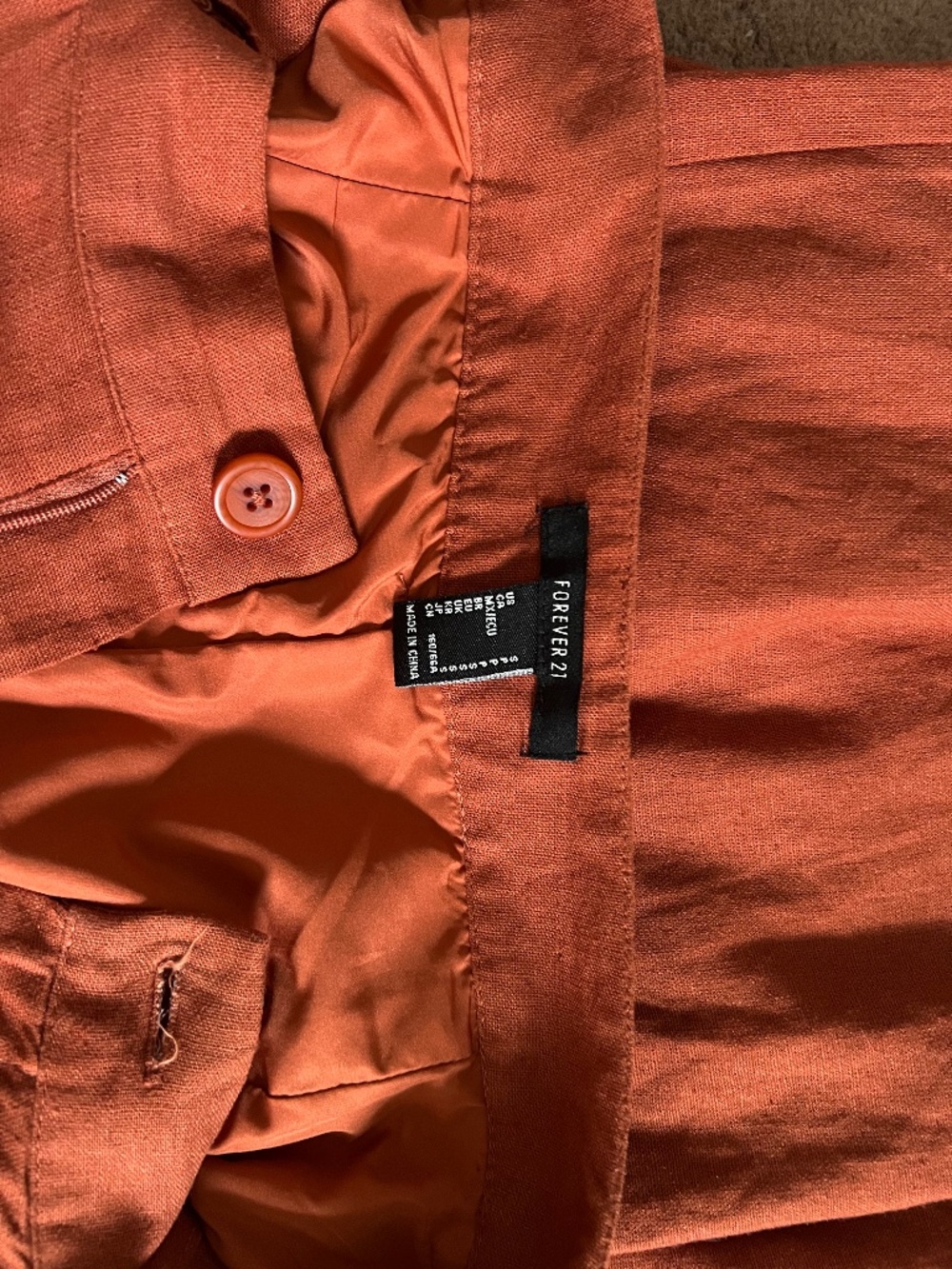 Loose orange pants